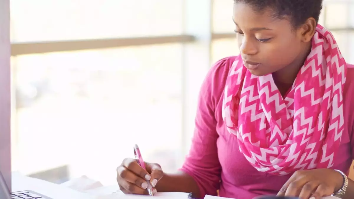 Accredited Online Colleges: Ensuring Quality and Credibility in Distance Education