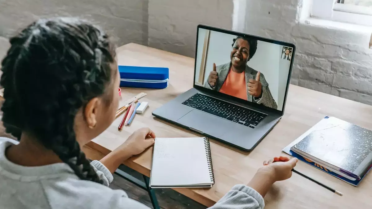 Exploring the Benefits of Distance Learning