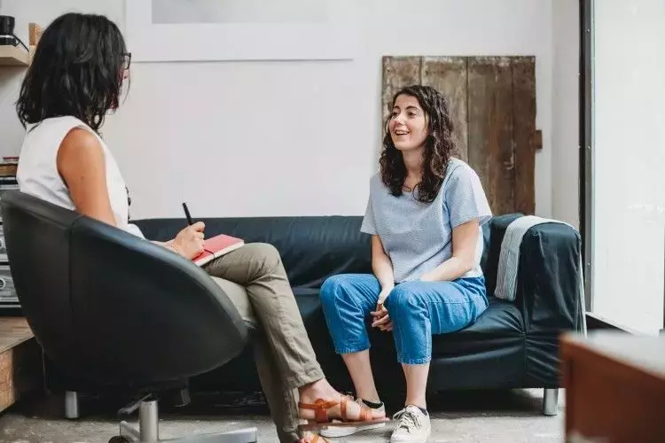 Online Schools for Mental Health Counseling: A General Overview