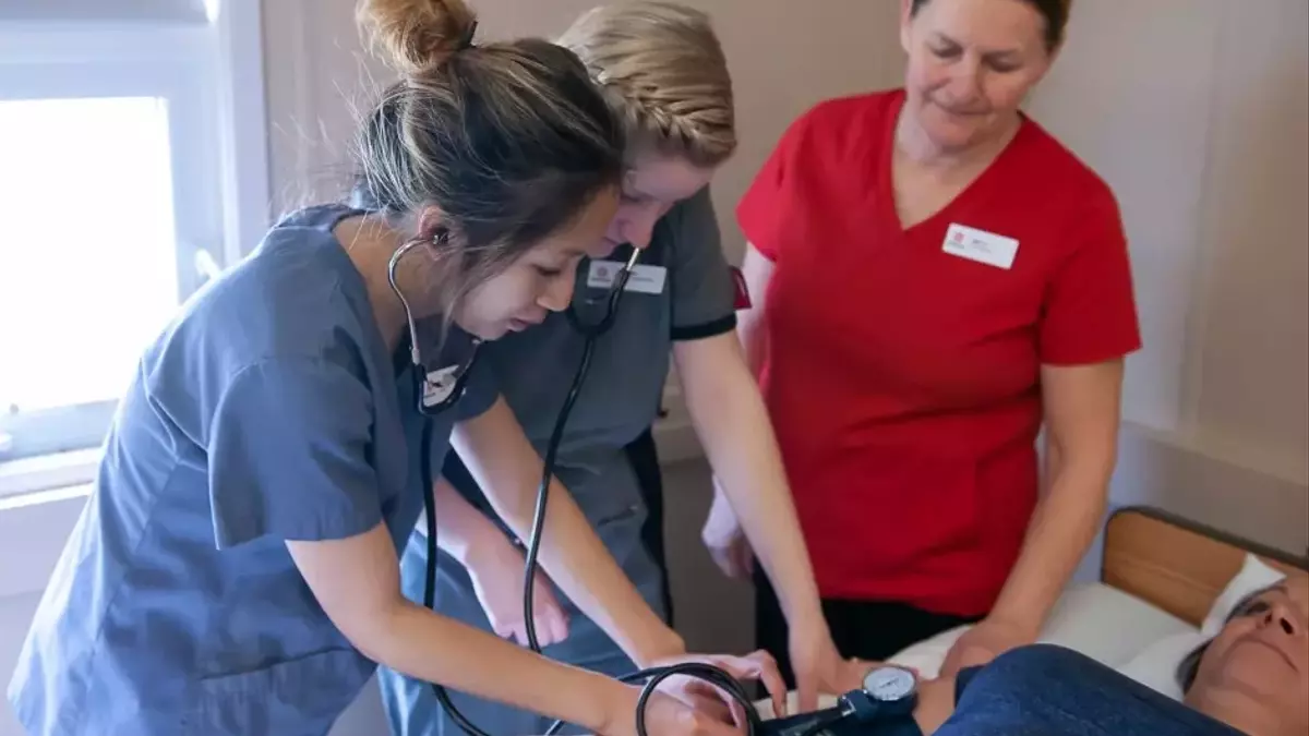 PSW Course: The First Step Towards a Rewarding Career in Healthcare