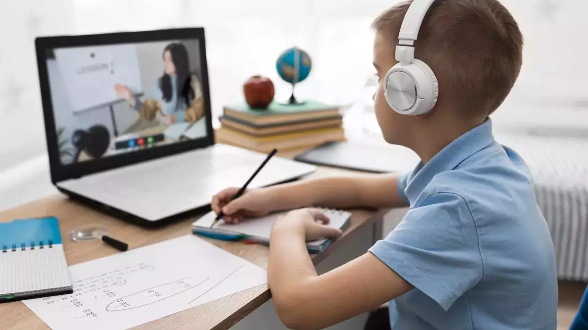 The K12 Online School: A Flexible Path to Primary and Secondary Education