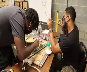 Electrician School 2025: The Fastest Way to Become an Electrician