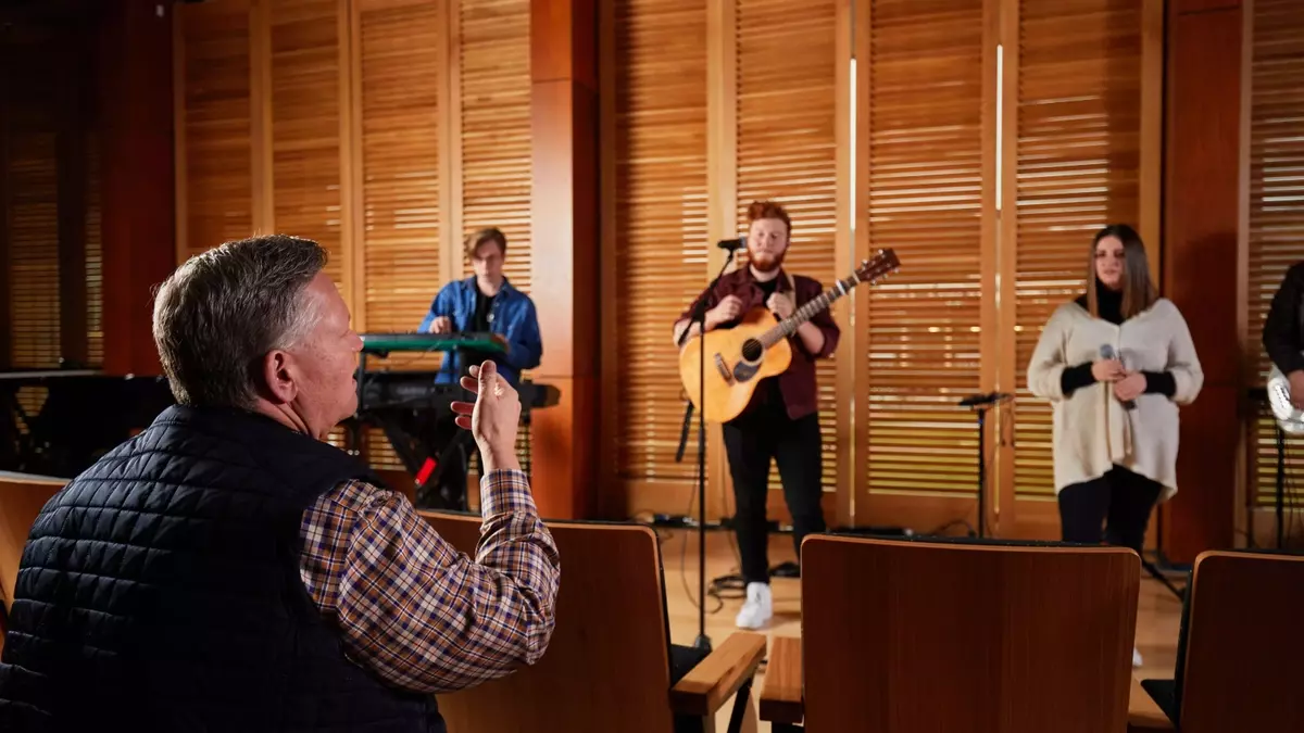 Hit the Right Note: Your Complete Guide to an Online Master’s in Music Education