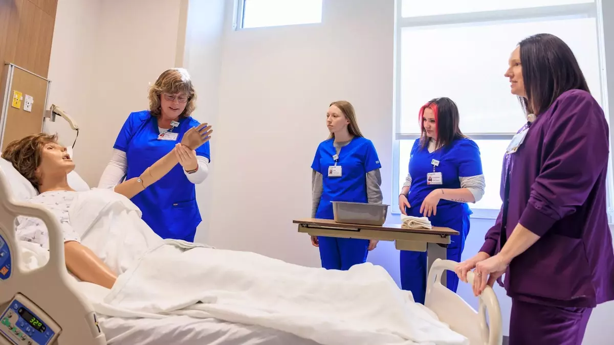 Certified Nursing Assistant (CNA) Course: A General Overview