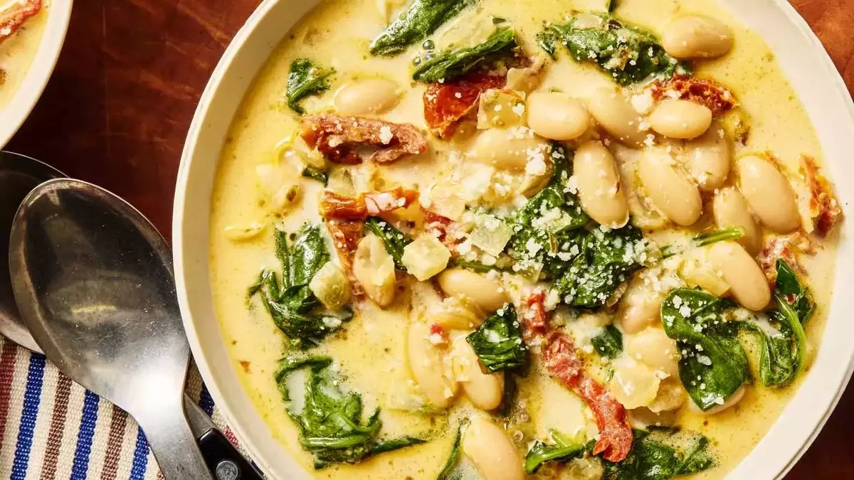 Top 20 Vegetarian Soup Recipes: Delicious and Nutritious Bowls