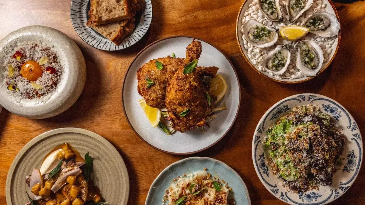 New York City's Culinary Delights: A Guide to Must-Visit Restaurants