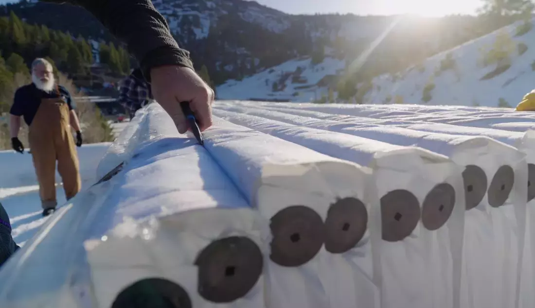 Snow Blankets: A Lifeline for Ski Seasons Amidst Warming Trends