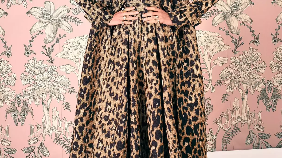 Temperley London's Fall 2026 Collection: A Tribute to Old Hollywood Glamour