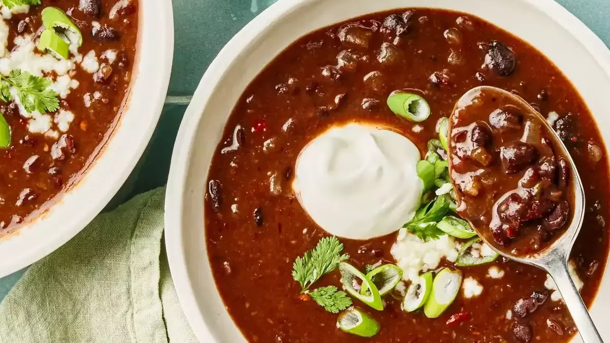 Minimalist Cooking, Maximum Flavor: Simple Recipes for Delicious Weeknight Meals