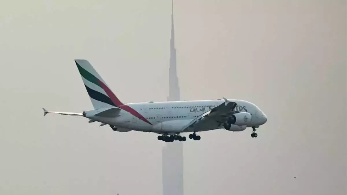Navigating Air Travel Amidst Middle East Tensions: Expert Advice for Travelers