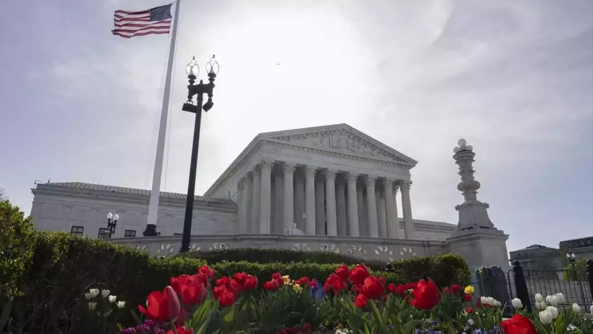 Supreme Court Weighs Geofence Warrants: Privacy vs. Law Enforcement