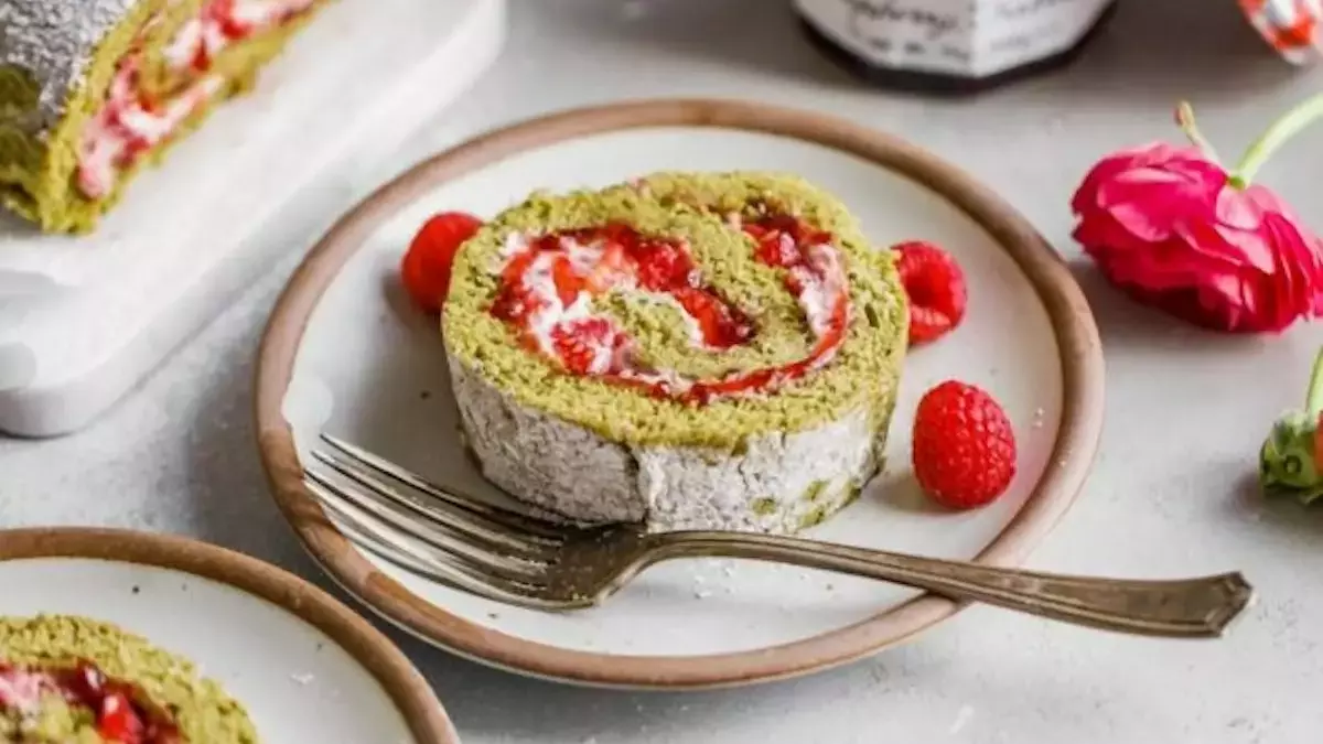 Twelve Exquisite Desserts to Delight Mothers on Their Special Day
