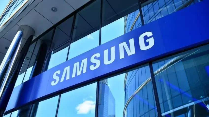 Samsung's Trillion-Dollar Milestone: AI Demand Propels KOSPI and Korean ETFs to Unprecedented Heights