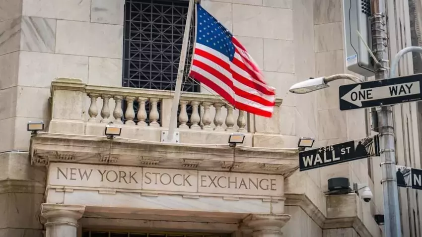 Market Futures Rise Amid Economic Optimism and Key Company News