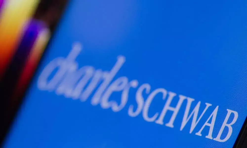 Charles Schwab Introduces Cryptocurrency Trading to Individual Investors