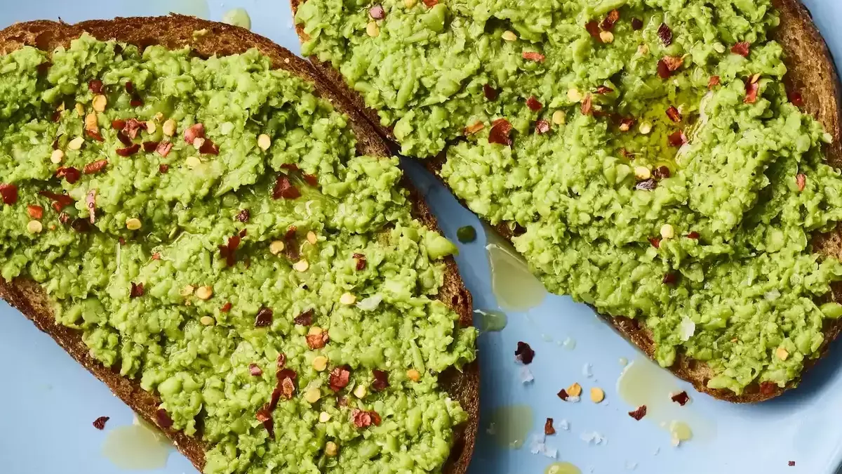 Quick and Healthy Smashed Pea Toast