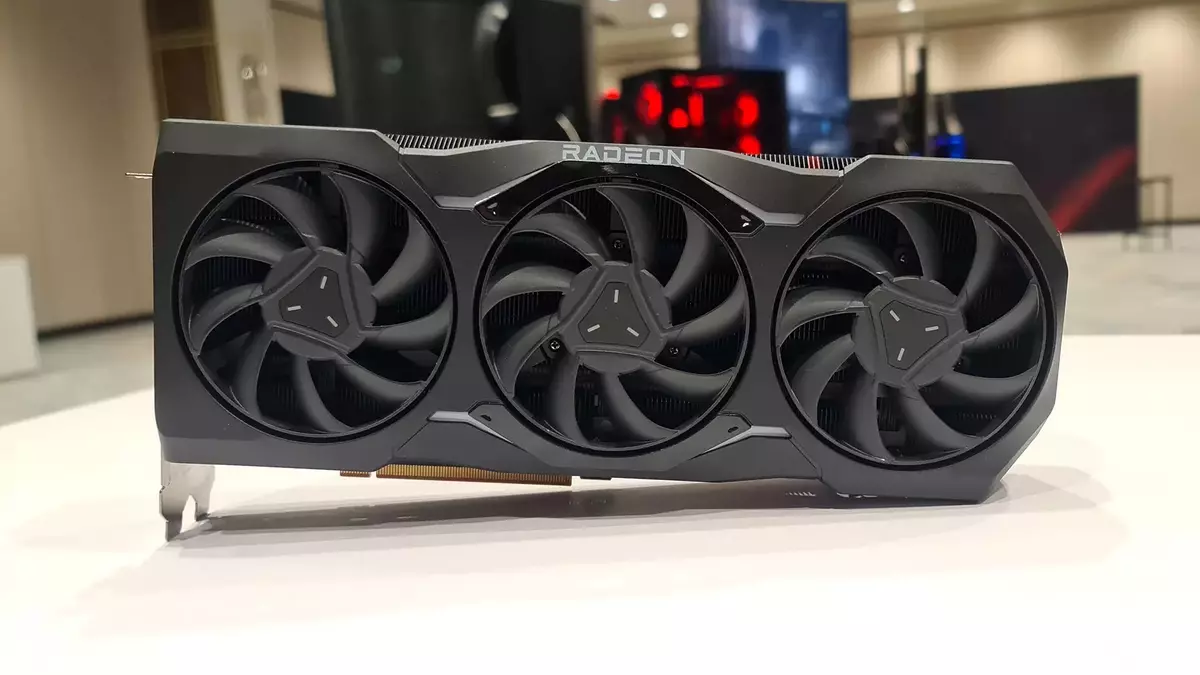 AMD FSR 4.1 Upscaling Coming to RX 7000 and 6000 Series GPUs