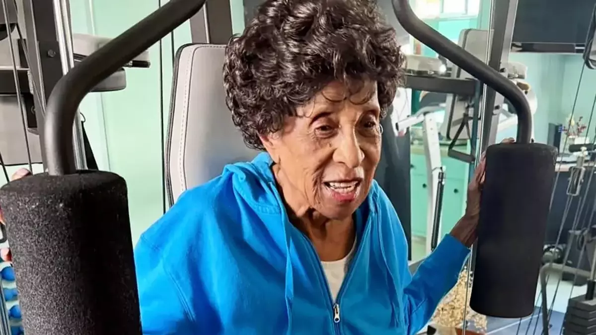 Marla Gibbs: A Life of Resilience and Late-Blooming Stardom