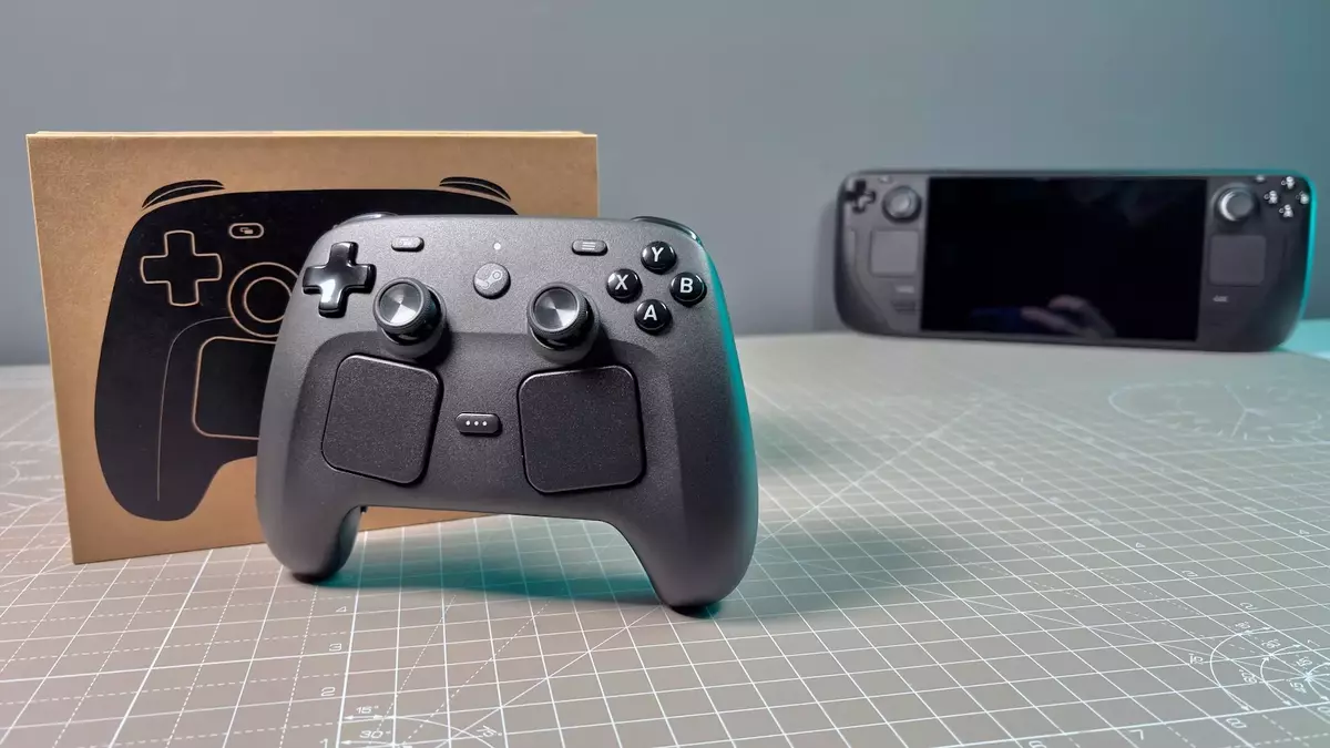 Steam Controller Can 'Sing' Songs with Haptic Feedback, Even Tries a Rick Roll