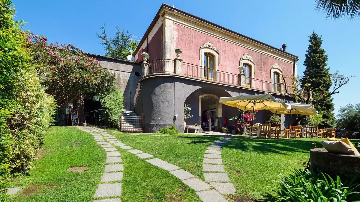 Cinematic European Escapes: A Guide to Set-Jetting Destinations