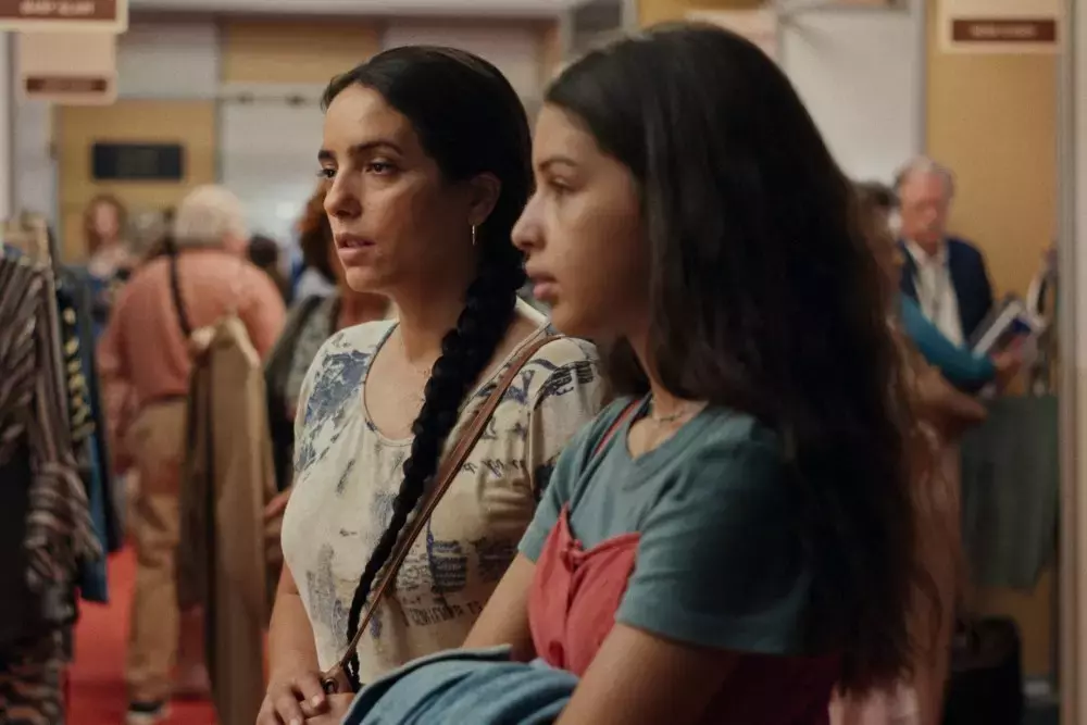 Review of 'Words of Love': A Sensitive Portrayal of Family Dynamics by Rudi Rosenberg