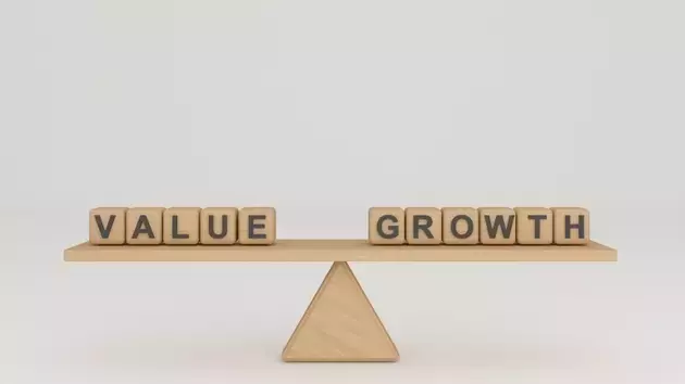Vanguard Small-Cap Growth ETF: A Deep Dive into Performance and Holdings