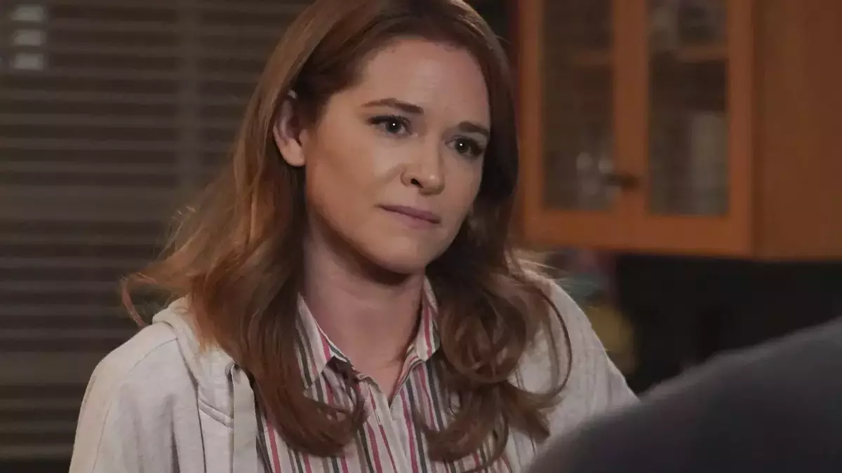 Sarah Drew Credits Father's 'Aggressive Gratitude' for Overcoming Panic Attacks