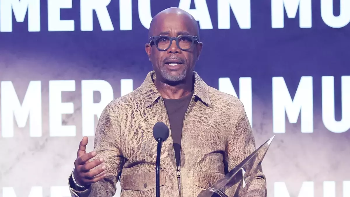 Darius Rucker Receives Veterans Voice Award, Advocates for Continuous Appreciation of Service Members