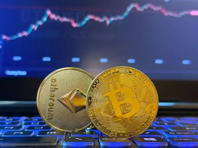 Cryptocurrency Market Stagnates Amid Geopolitical Uncertainty: Bitcoin and Ethereum Lose Momentum