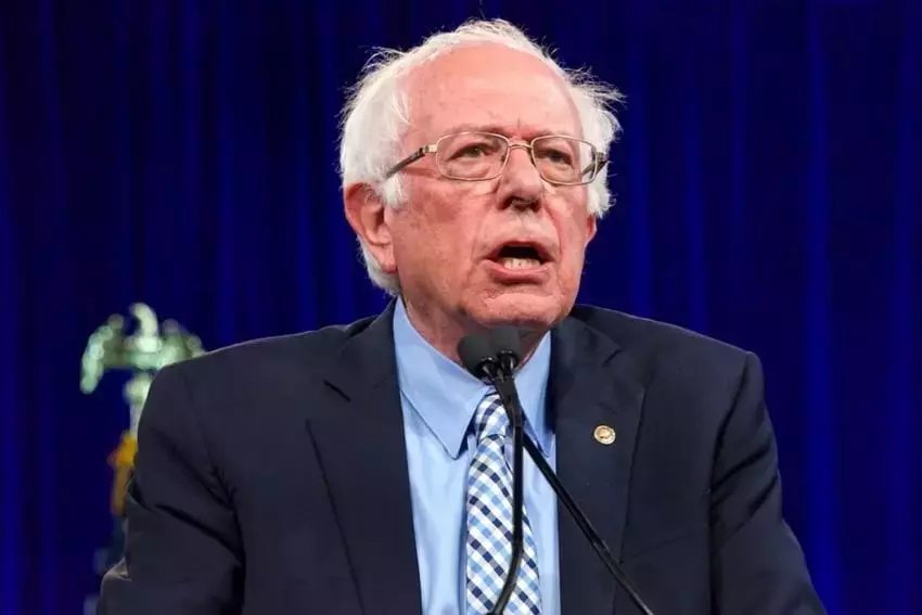 Uber and Lyft Drivers Form Historic Union in Massachusetts, Championed by Senator Bernie Sanders