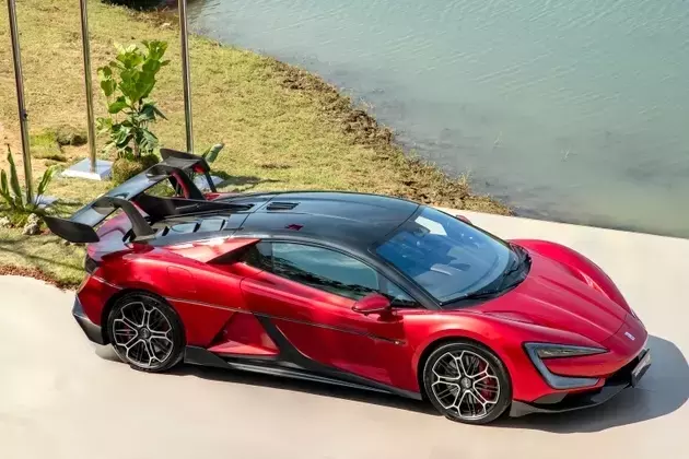 Electric Supercar Showdown: BYD vs. Ferrari Investment Outlook