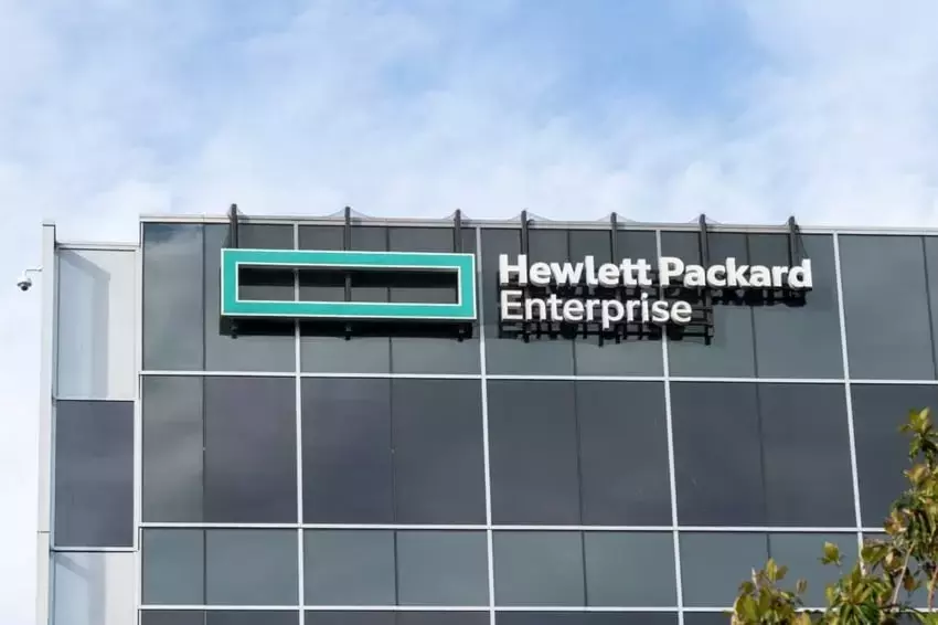 Hewlett Packard Enterprise Stock Surges Following Dell's Strong Q1 Performance Driven by AI Demand