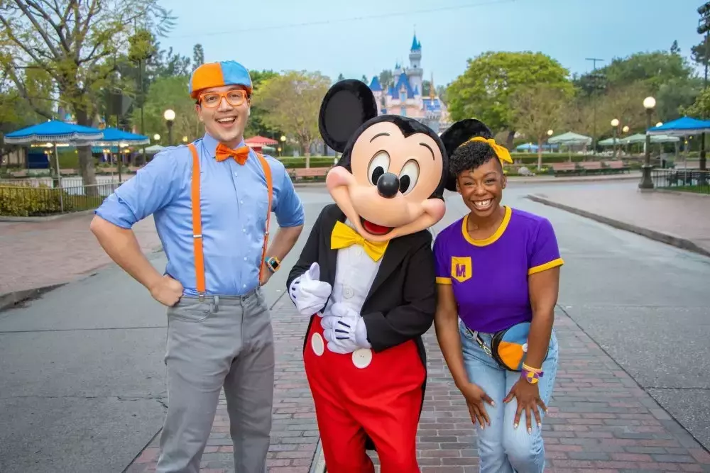 Blippi and Meekah Explore Disneyland in New Episodes