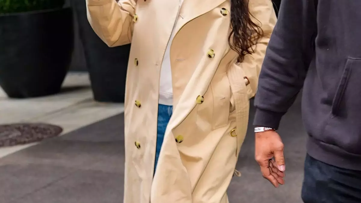 Rihanna's Relatable Casual Style: Elevating Everyday Wear