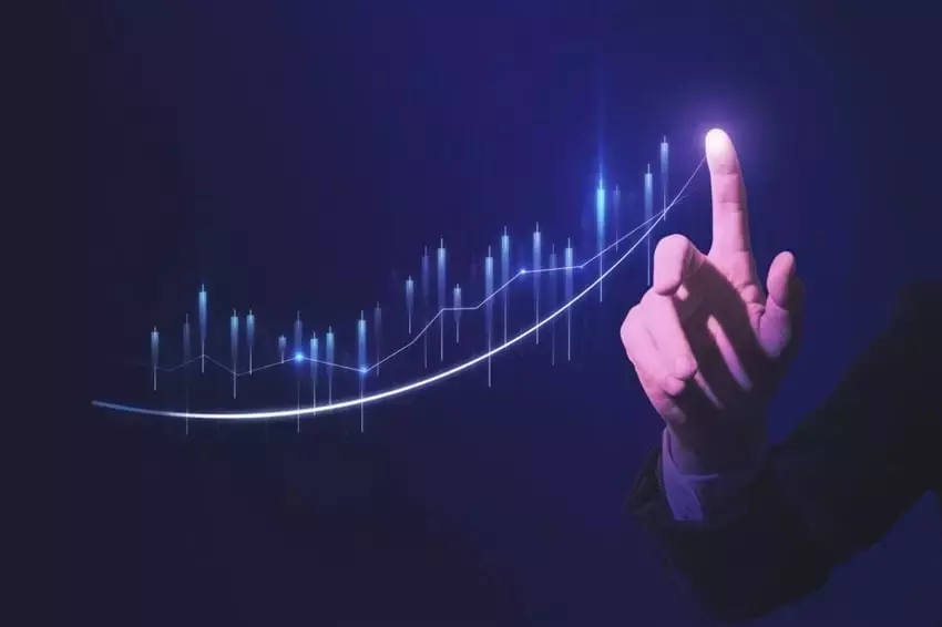 Top Analysts Weigh In on High-Dividend Communication Services Stocks