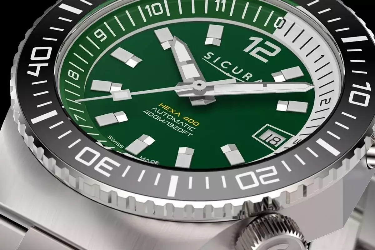 Sicura Revives Heritage with Hexa 400 Sea Green Dive Watch