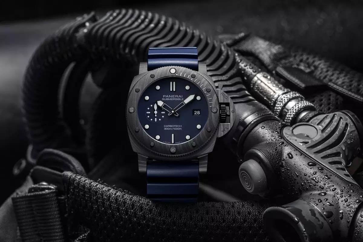 Panerai Submersible QuarantaQuattro: Three 44mm Variations Introduced