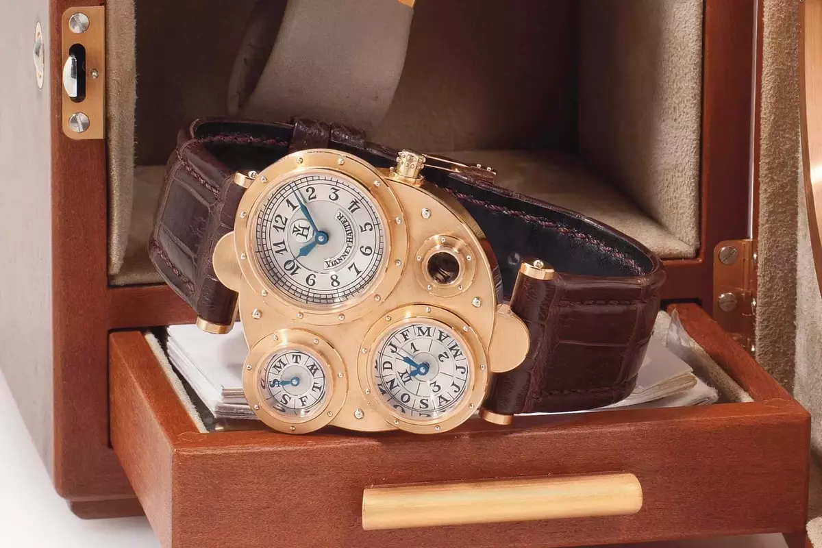 Louis Erard & Vianney Halter Unveil Futur Antérieur: A Homage to Antiqua's Legacy