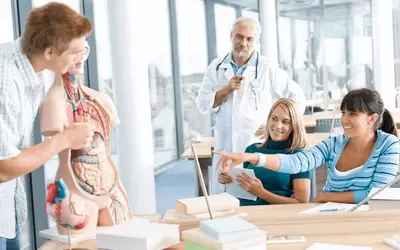 Certified Nursing Assistant (CNA) Courses: A General Overview