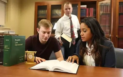 Online Paralegal Programs: An Overview