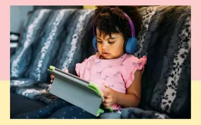The Tablet Tug-of-War: Grandparents, Screen Time, and Parental Boundaries