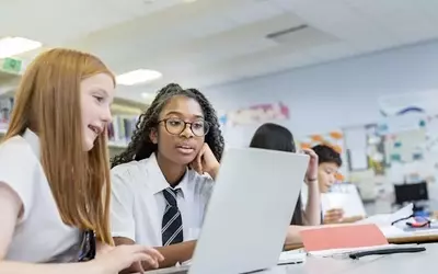The Dual Nature of Digital Socializing: How Students Utilize Google Docs for Connection and Conflict