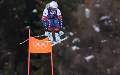 Lindsey Vonn's Olympic Comeback: Skiing with a Torn ACL