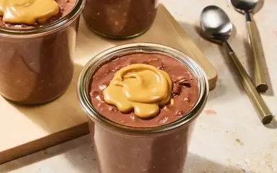 Indulgent High-Protein Peanut Butter-Chocolate Overnight Oats
