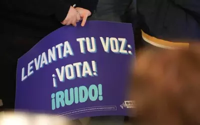 Texas Primaries to Gauge Shifting Latino Political Allegiances Amidst Economic Concerns and Immigration Debates