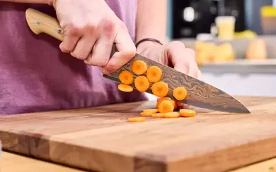 The Art of Damascus Steel Knives: A Comprehensive Guide to Culinary Blades