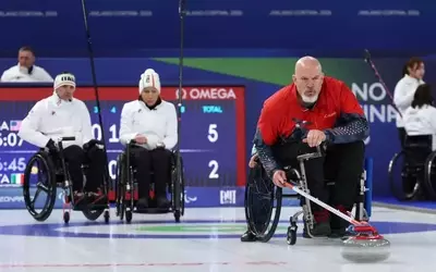 From DUI to Paralympic Glory: The Journey of Wheelchair Curler Steve Emt