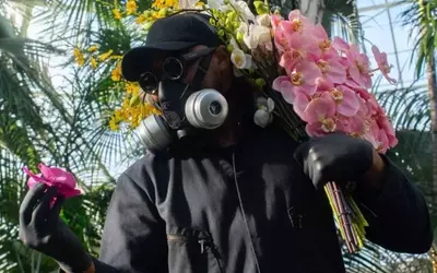 Mr. Flower Fantastic Transforms New York Botanical Garden with 'Concrete Jungle' Exhibit