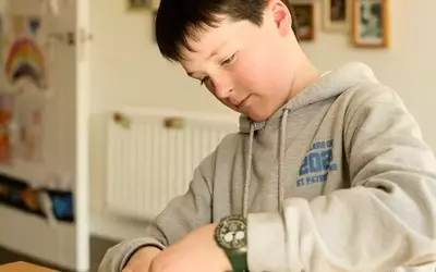 Irish Village Embarks on Digital Detox for Children
