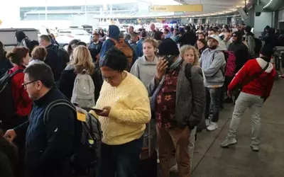 Navigating Airport Security: Strategies for Flight Delays and Rebooking